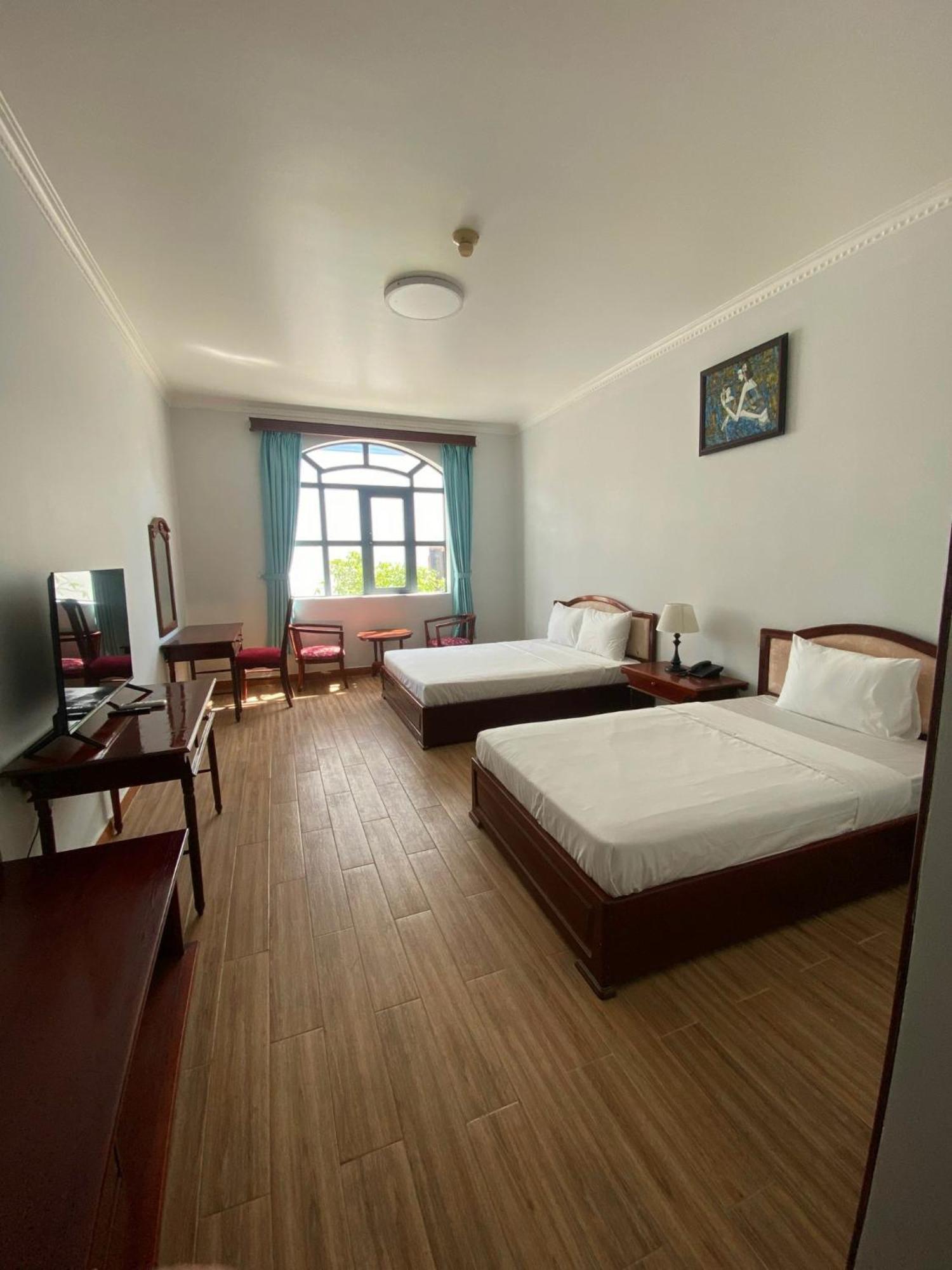 Ngoc Thu Hotel Soc Trang エクステリア 写真