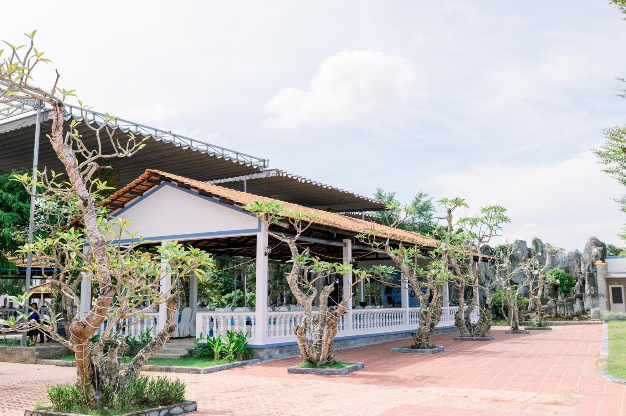 Ngoc Thu Hotel Soc Trang エクステリア 写真