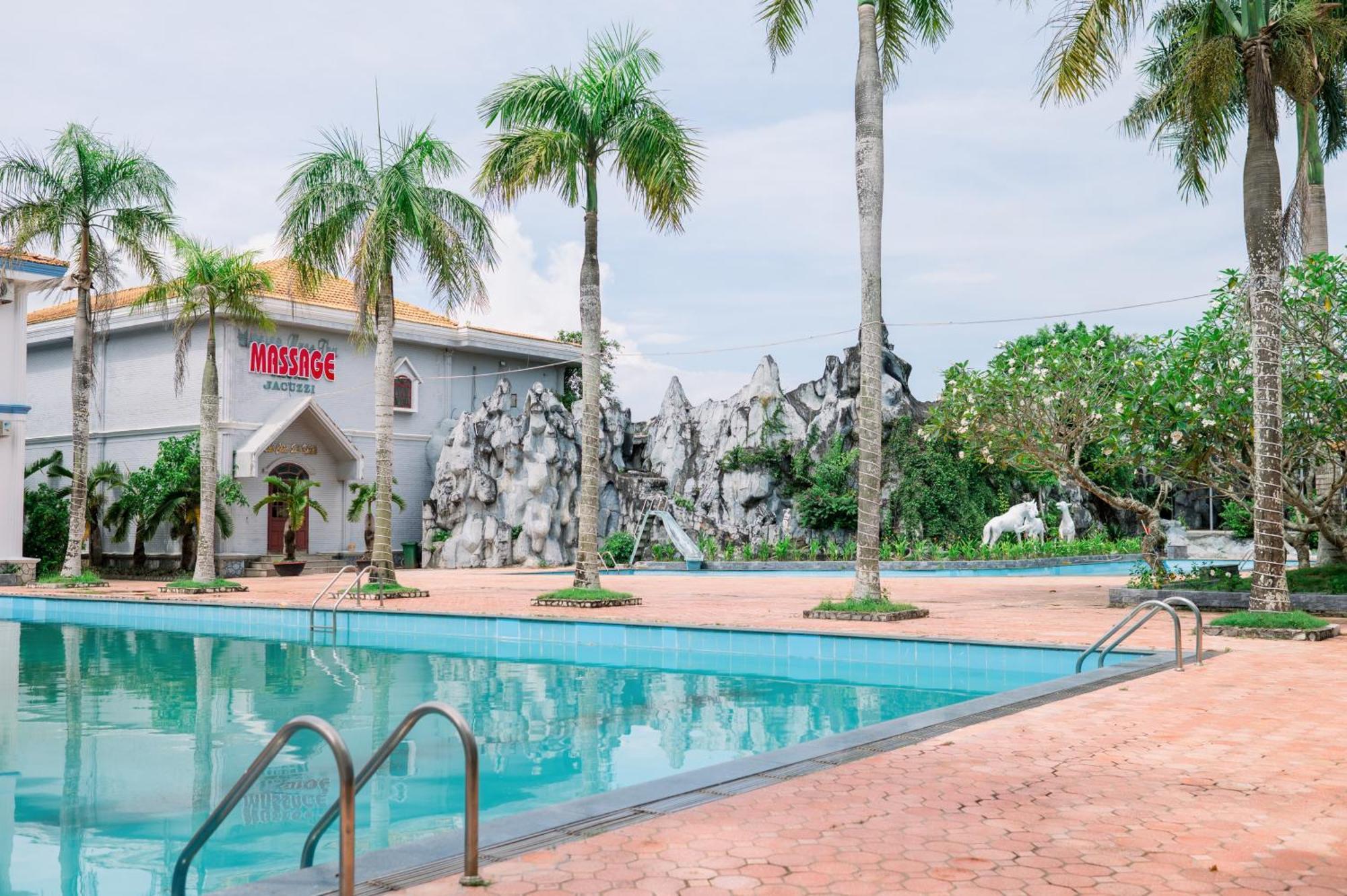 Ngoc Thu Hotel Soc Trang エクステリア 写真