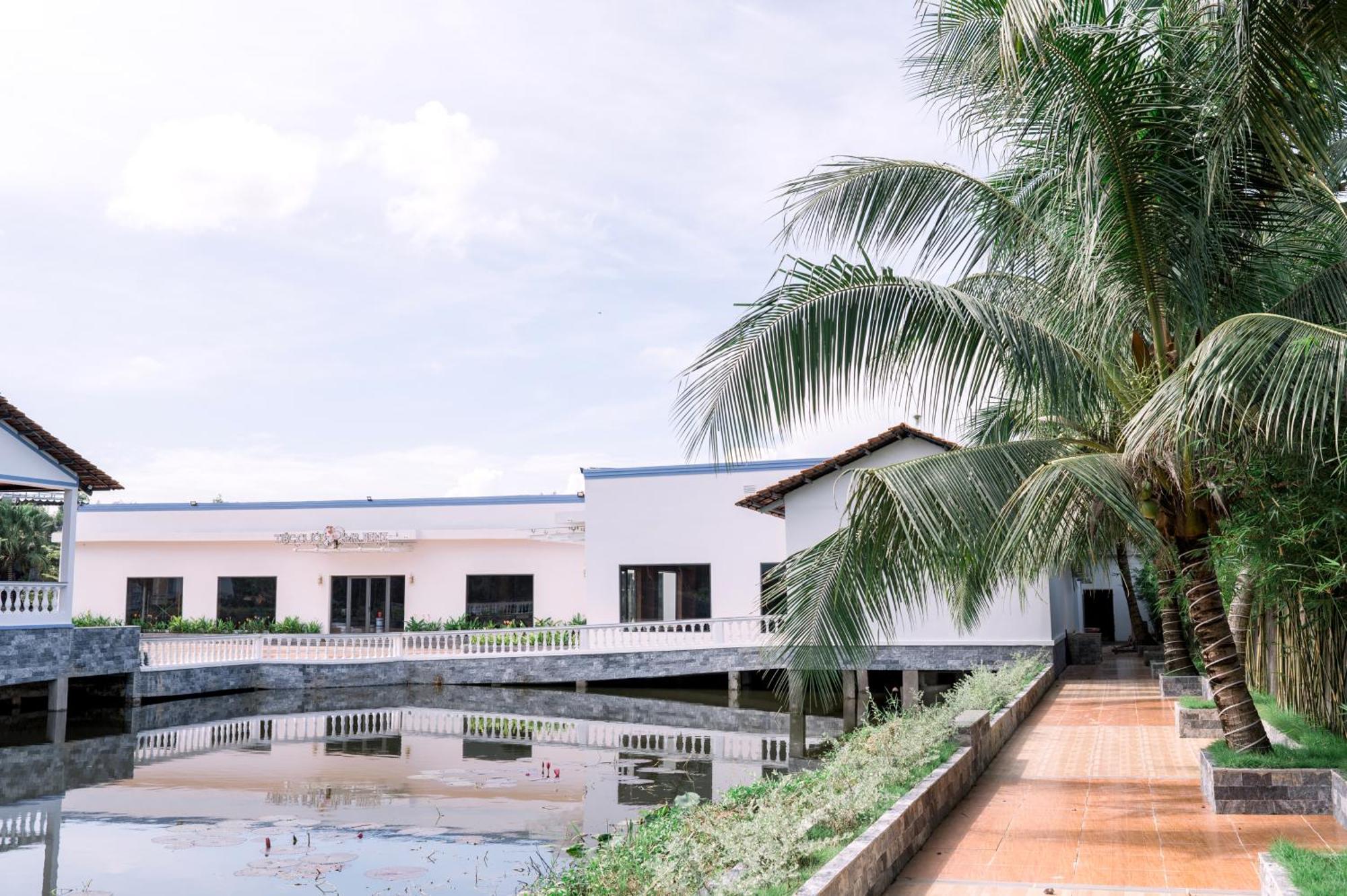 Ngoc Thu Hotel Soc Trang エクステリア 写真