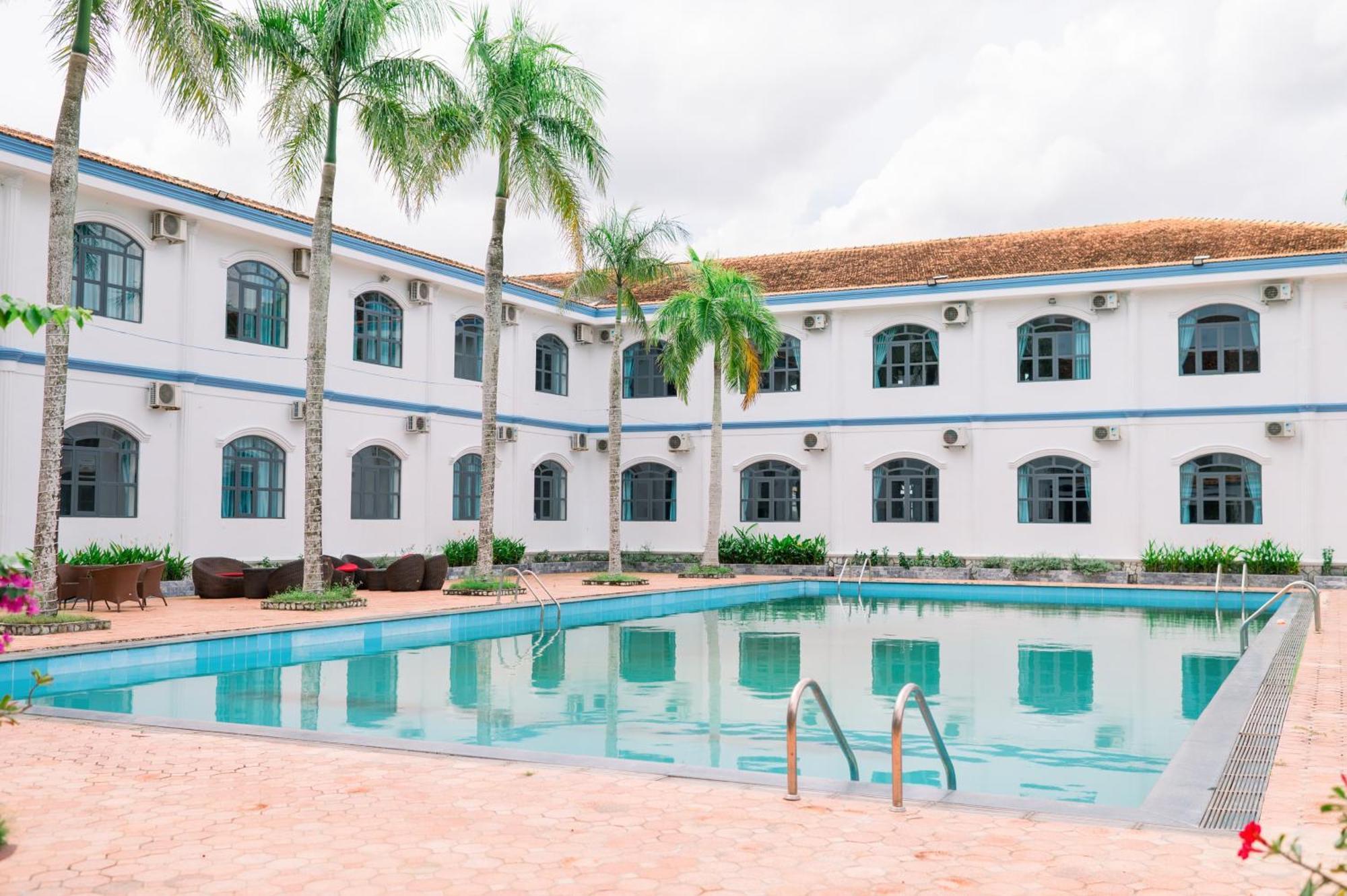 Ngoc Thu Hotel Soc Trang エクステリア 写真