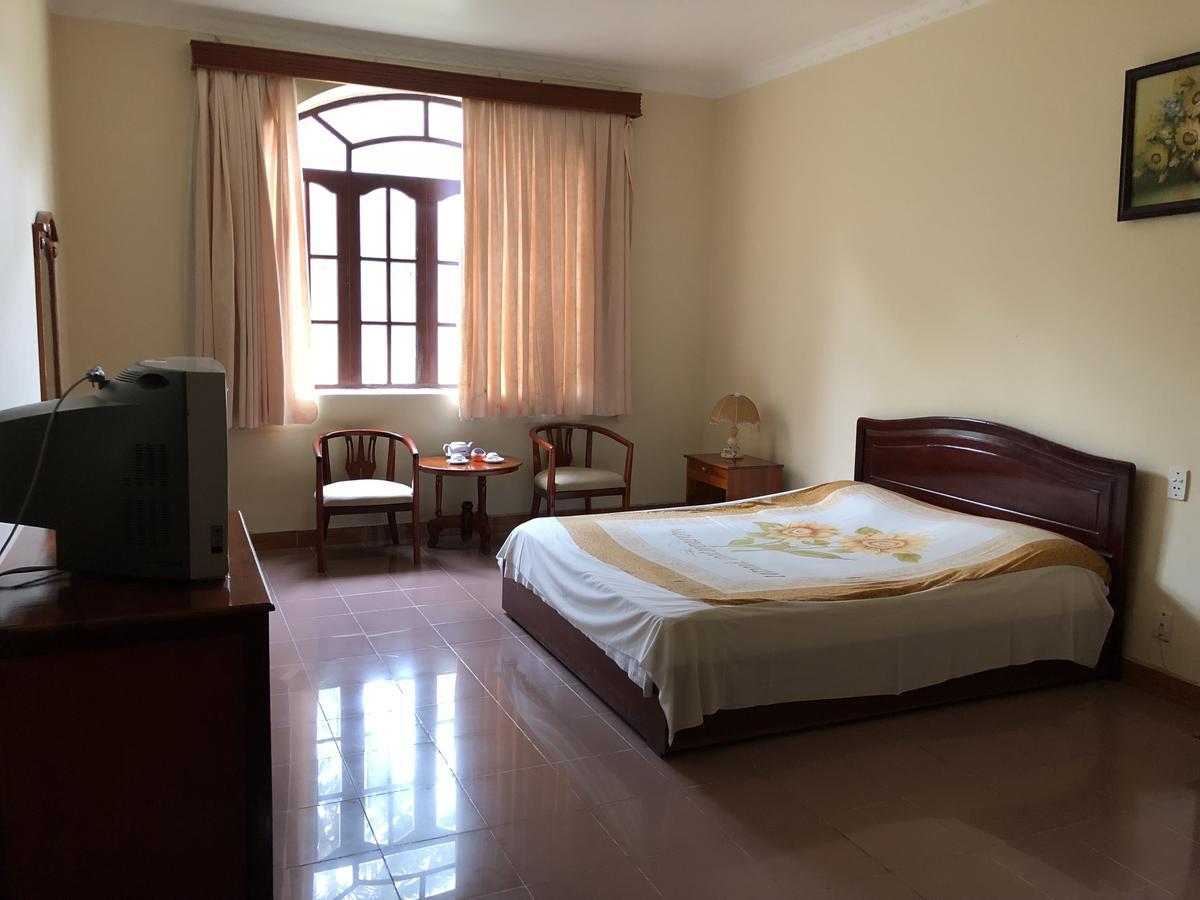 Ngoc Thu Hotel Soc Trang エクステリア 写真