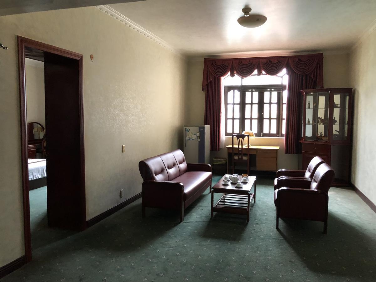 Ngoc Thu Hotel Soc Trang エクステリア 写真