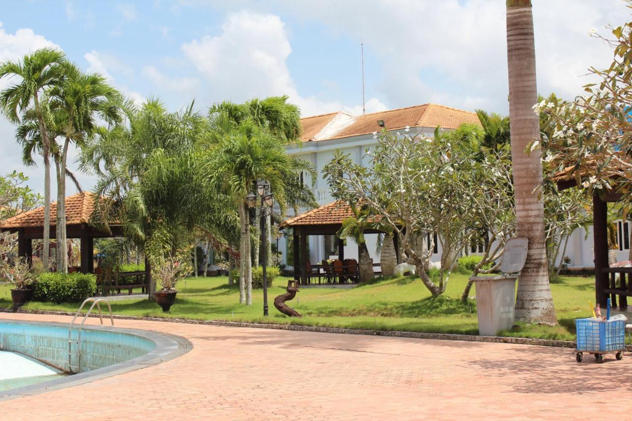 Ngoc Thu Hotel Soc Trang エクステリア 写真